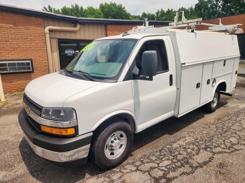 2019 Chevrolet Express 3500 139" WB's photo