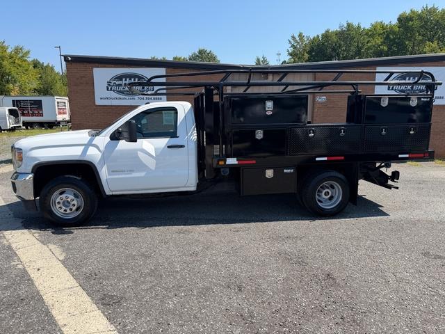 White 2017 GMC Sierra 3500HD Pickup Truck 4X2 Automatic