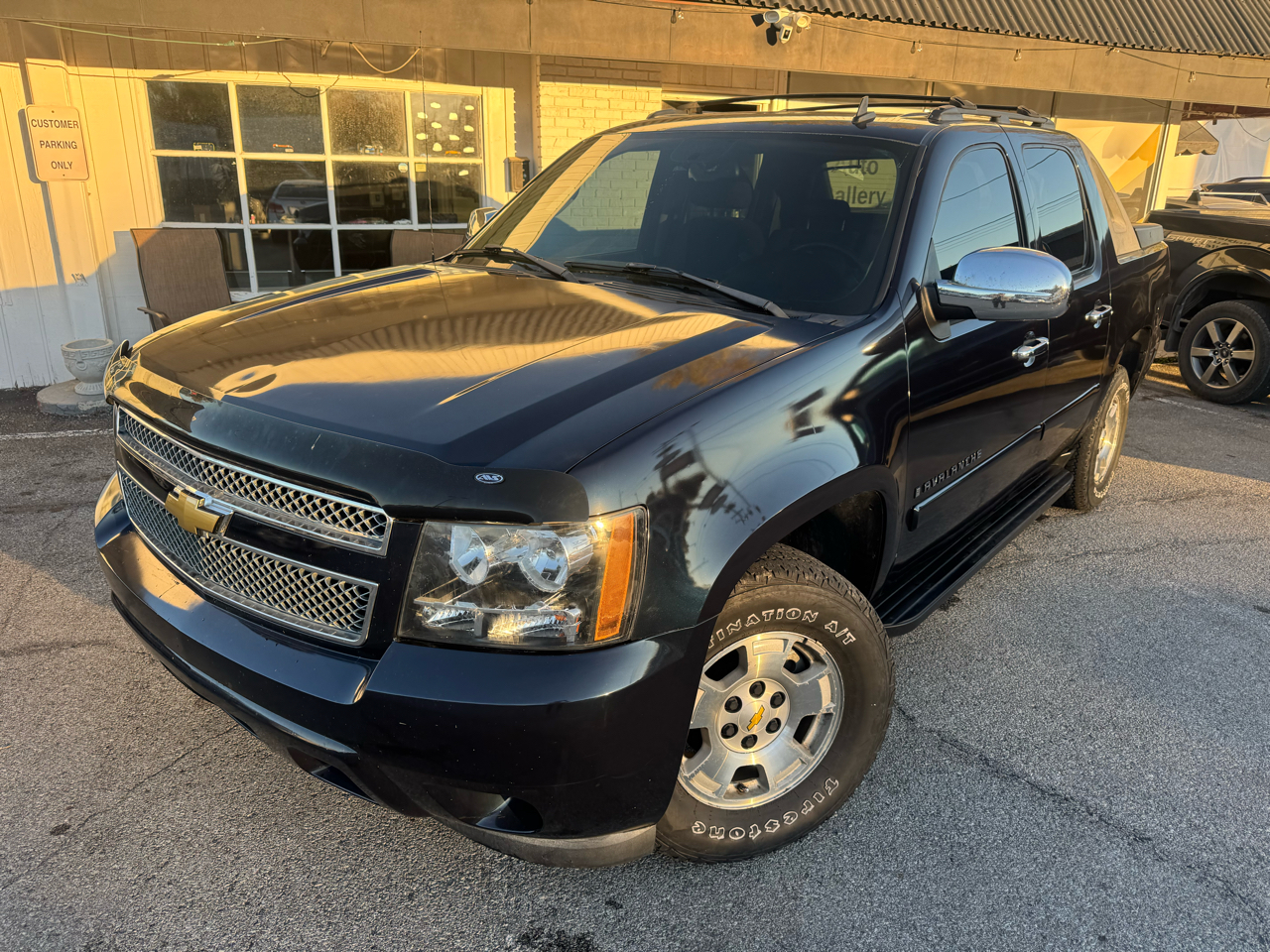 Chevrolet Avalanche LTZ 2WD 2007