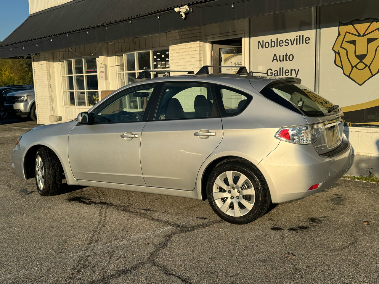 Subaru Impreza 2.5i 5-door 2010