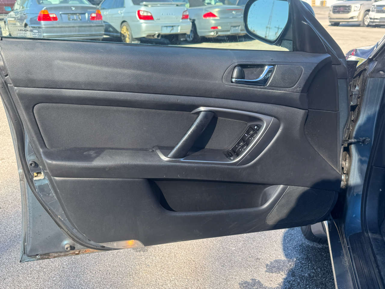 Subaru Outback 2.5i Wagon 2005