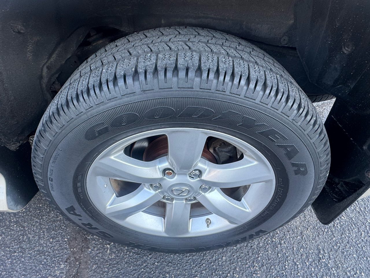 Lexus GX 460 Sport Utility 2010