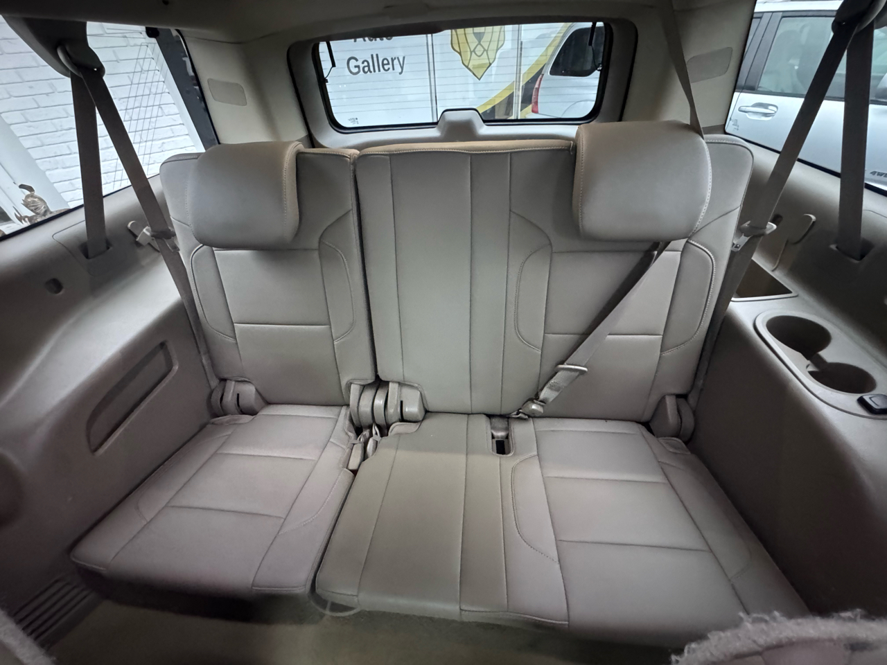 Chevrolet Suburban LT 1500 4WD 2015