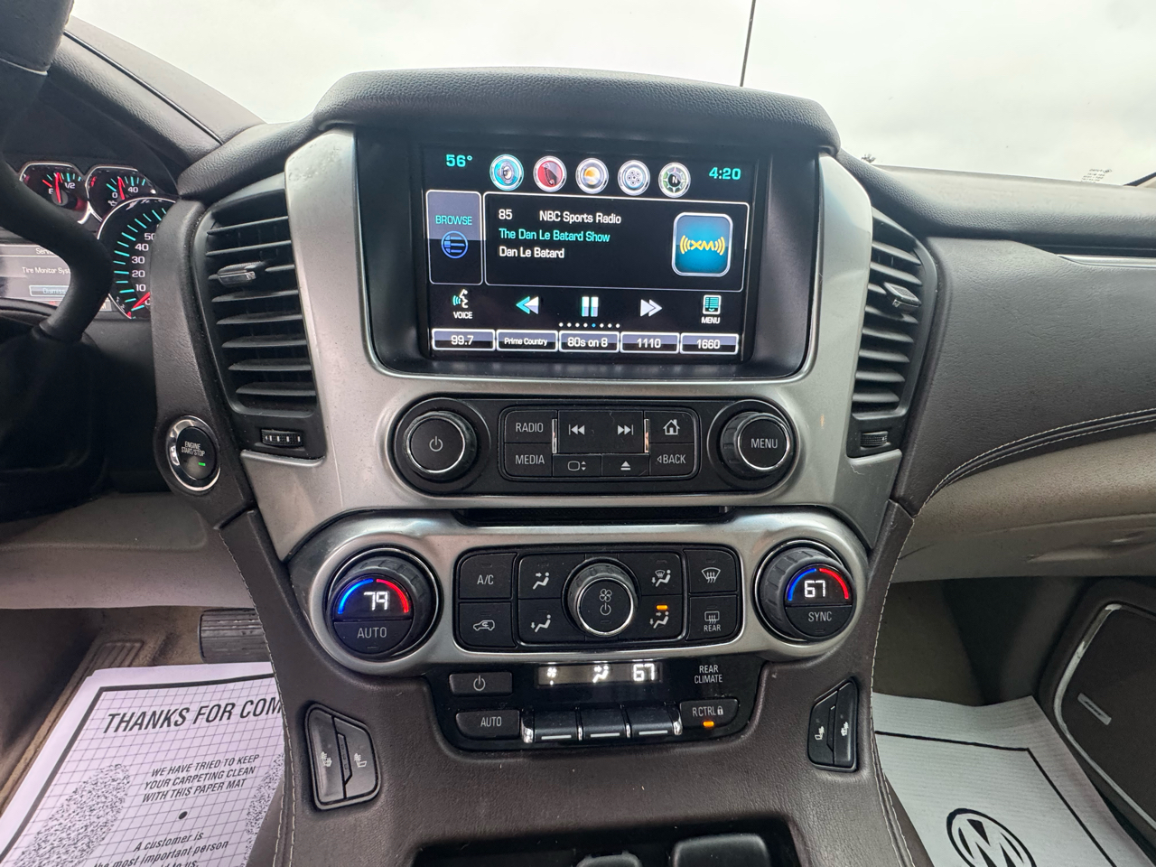 Chevrolet Suburban LT 1500 4WD 2015