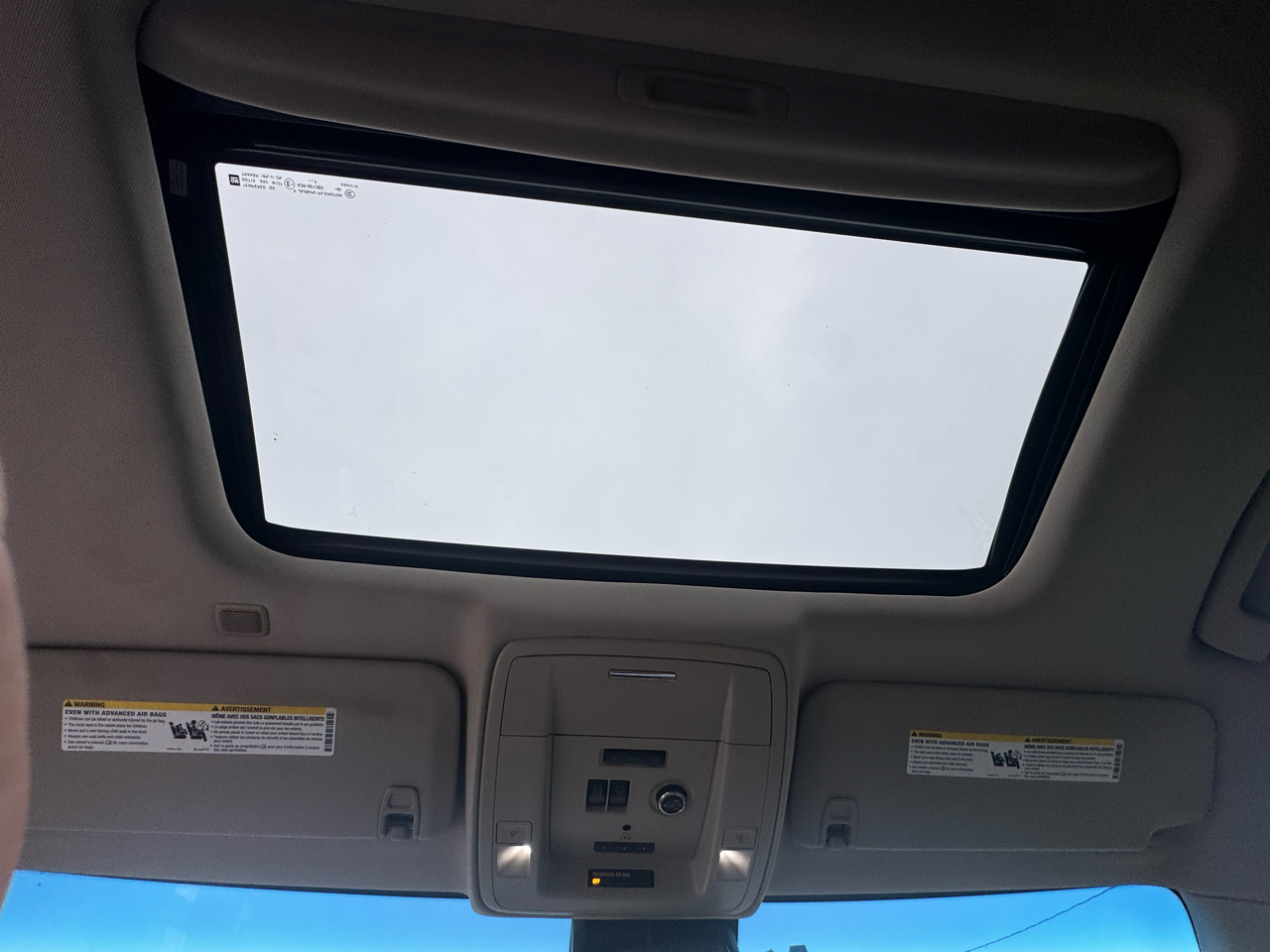 Chevrolet Suburban LT 1500 4WD 2015