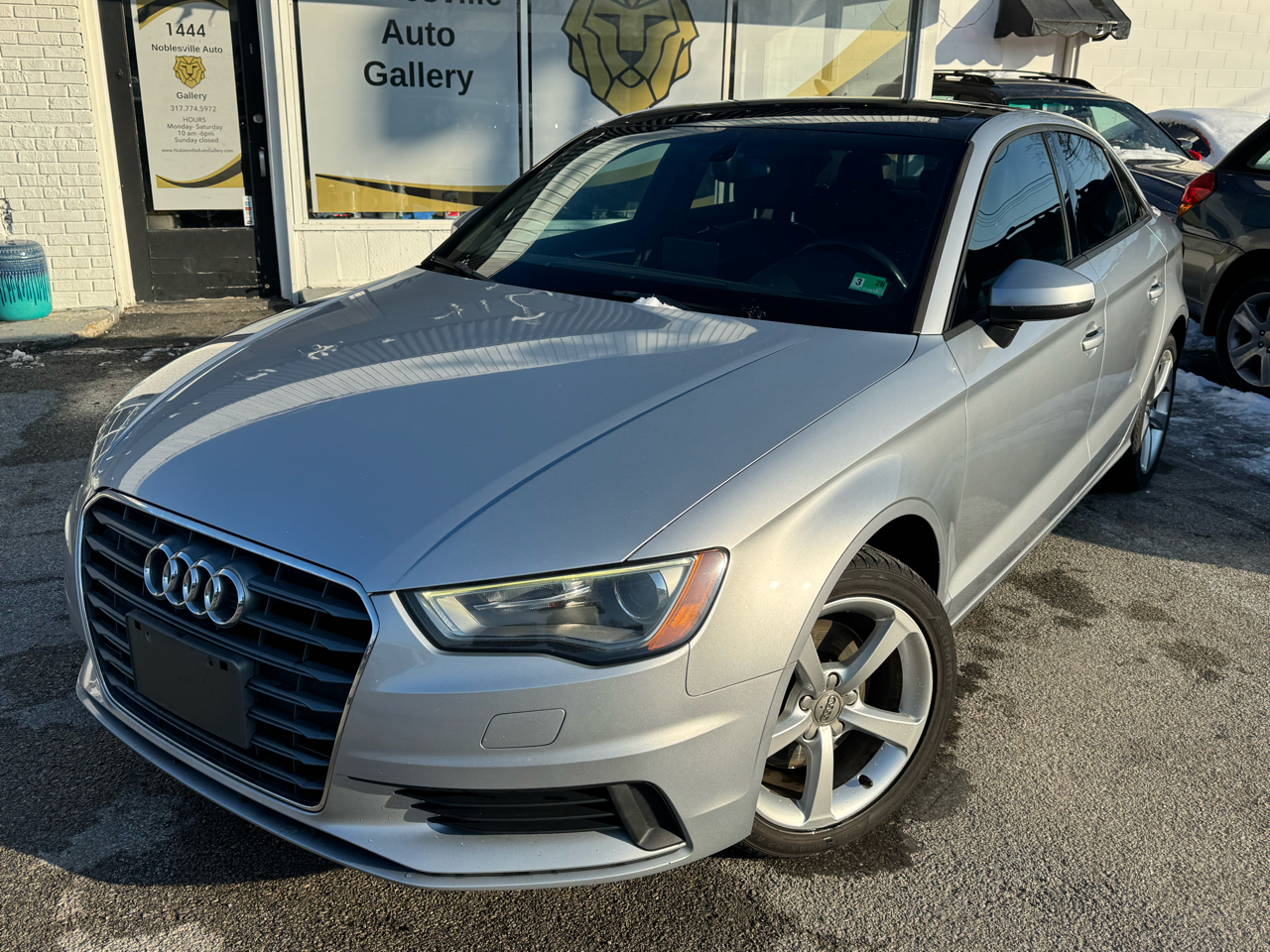 Audi A3 1.8T Premium FWD S tronic 2015