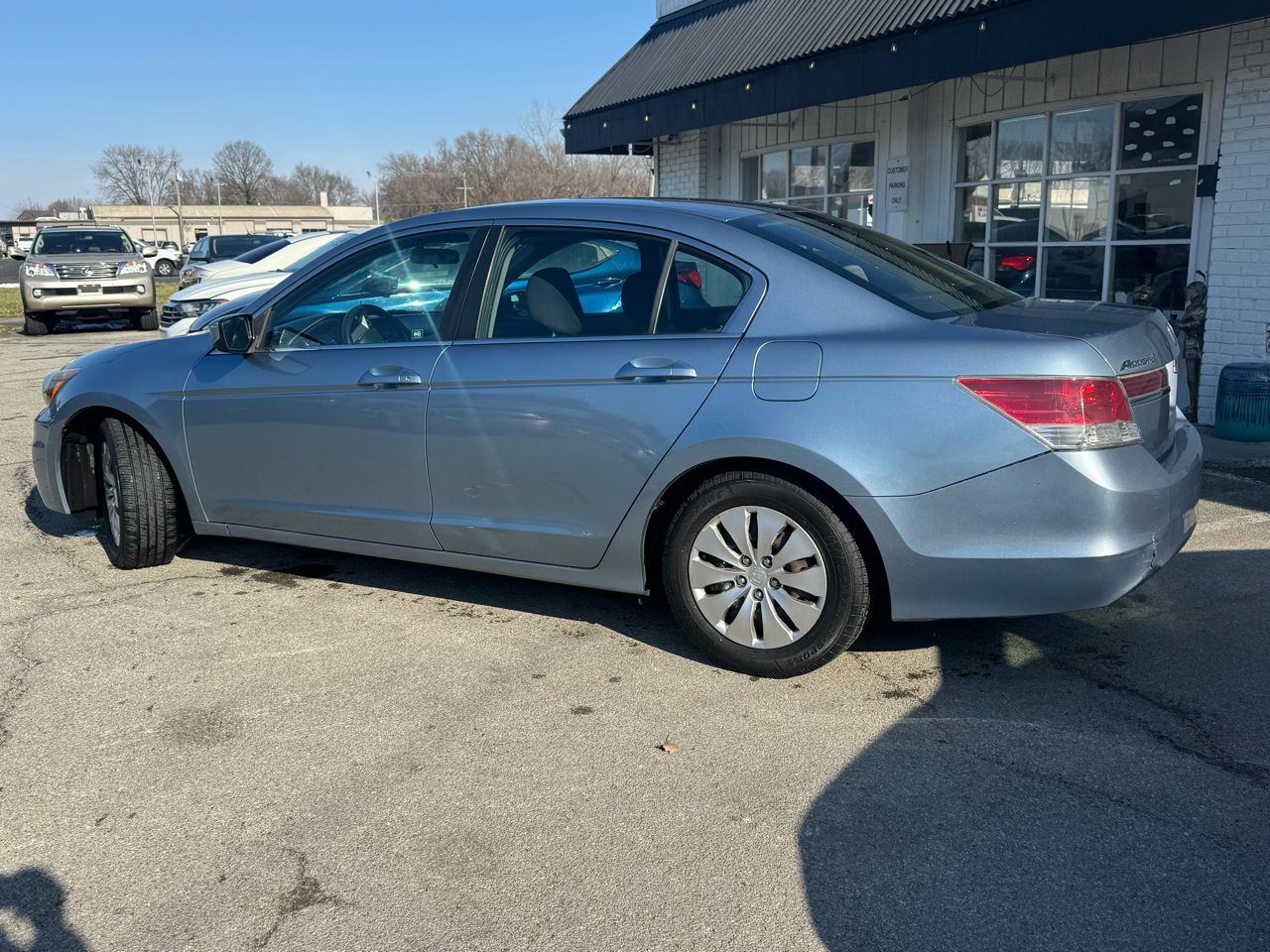 Honda Accord LX sedan AT 2012