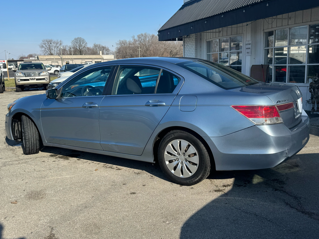 Honda Accord LX sedan AT 2012
