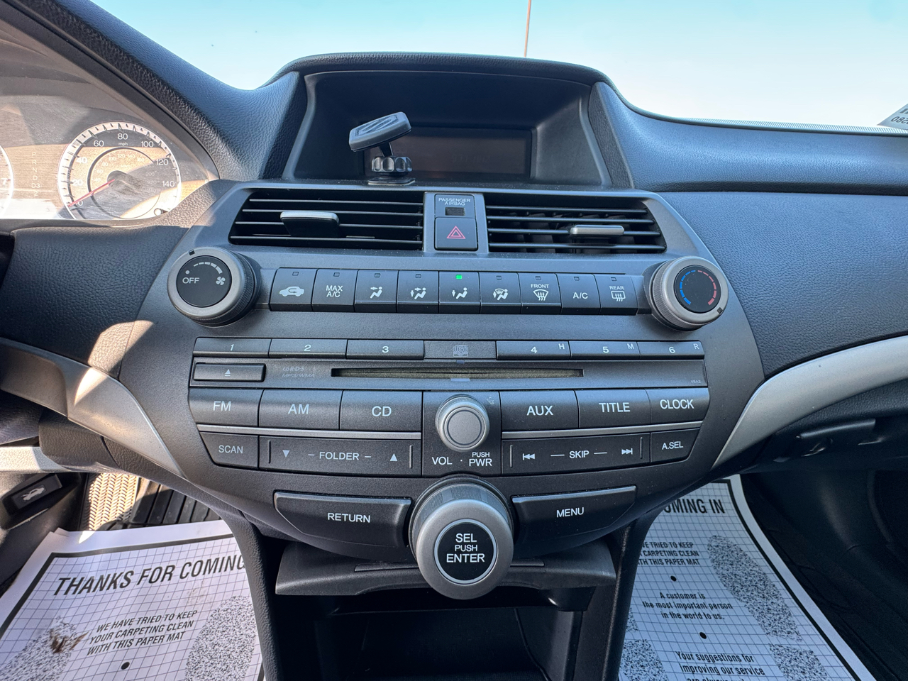 Honda Accord LX sedan AT 2012