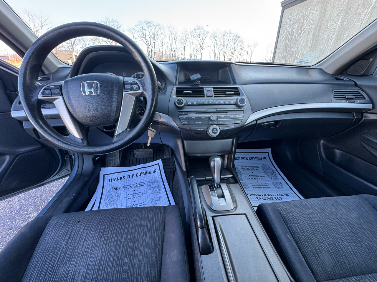 Honda Accord LX sedan AT 2012