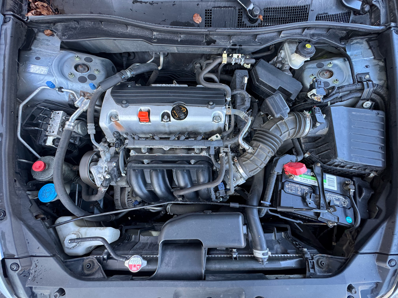 Honda Accord LX sedan AT 2012