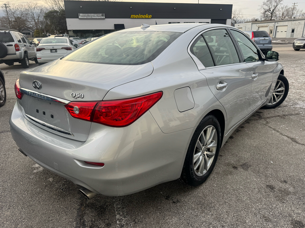 Infiniti Q50 2.0t 2016
