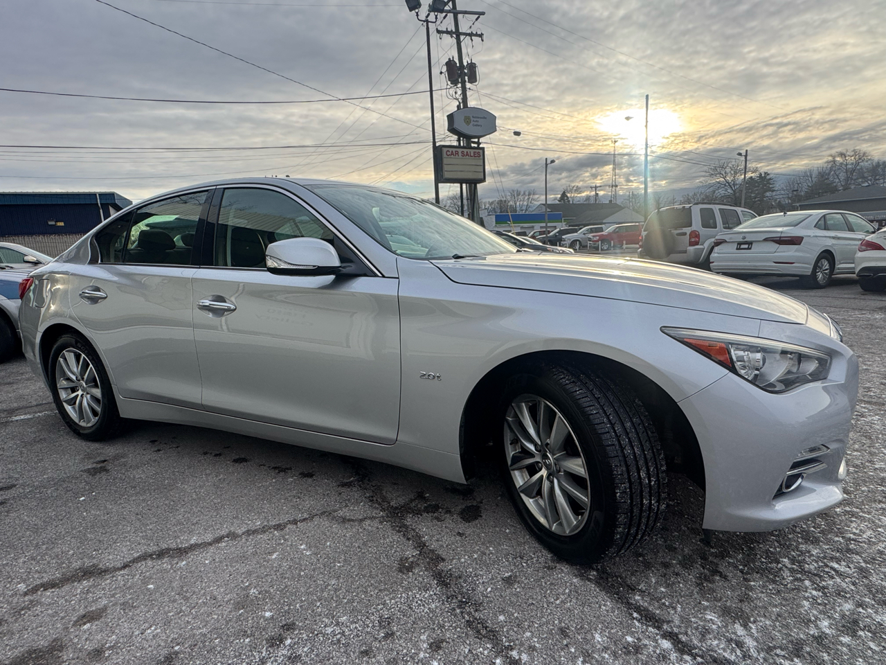Infiniti Q50 2.0t 2016