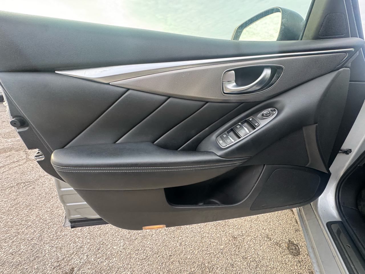 Infiniti Q50 2.0t 2016