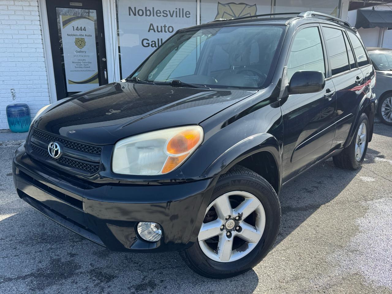 2005 Toyota RAV4 Base 4WD