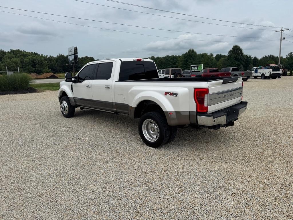 2019 Ford F-450 Super Duty King Ranch - Photo 6