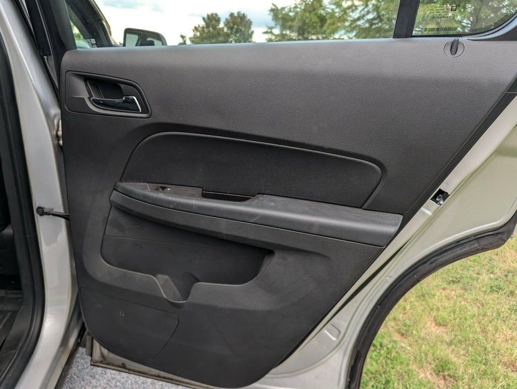 2015 Chevrolet Equinox LS - Photo 19