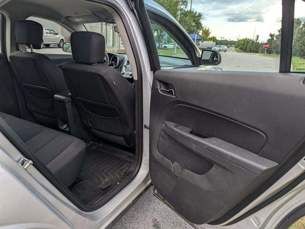 2015 Chevrolet Equinox LS - Photo 20