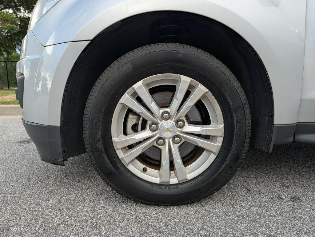 2015 Chevrolet Equinox LS - Photo 28