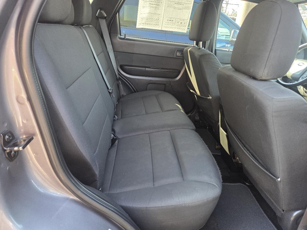 Ford Escape XLT 4WD 2011