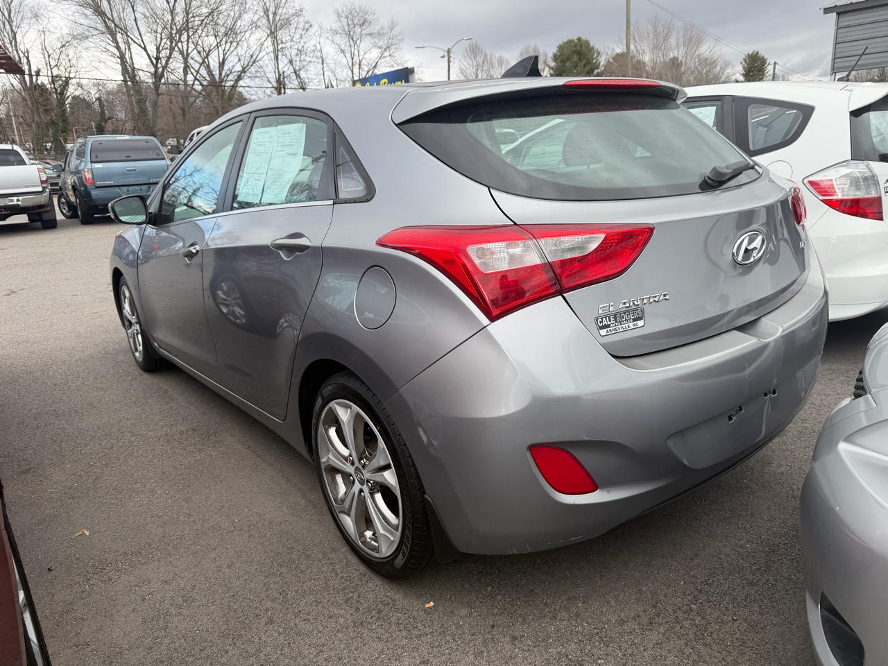 Hyundai Elantra GT A/T 2013