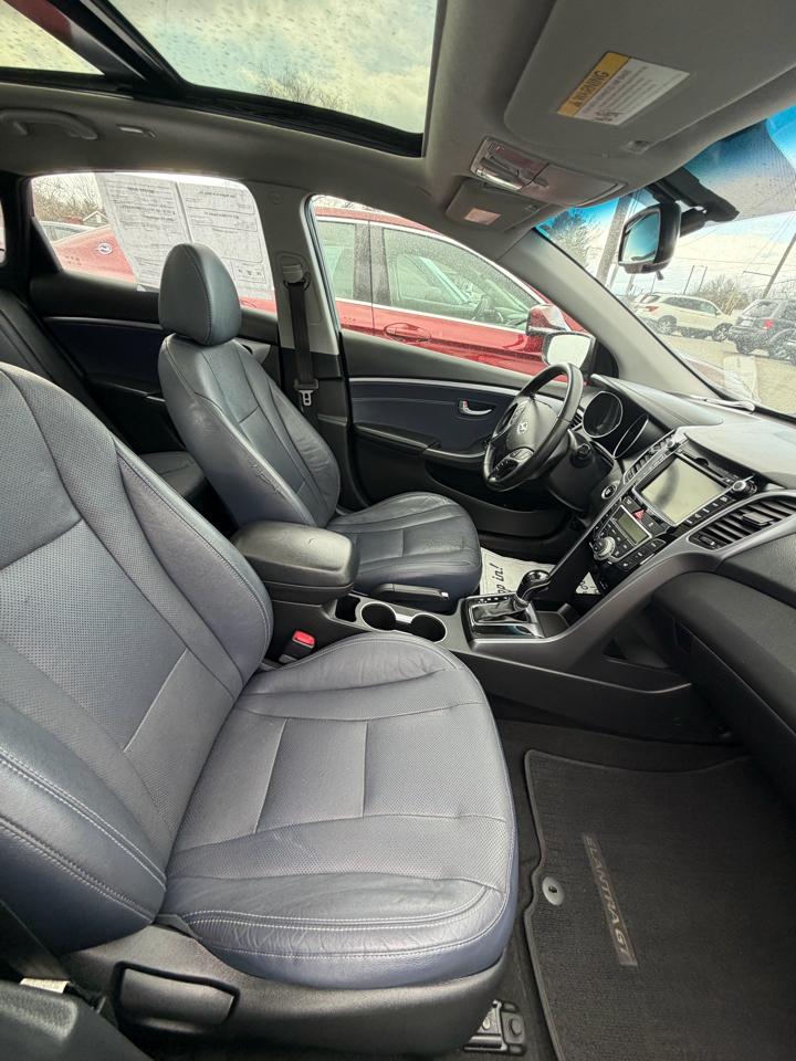 Hyundai Elantra GT A/T 2013