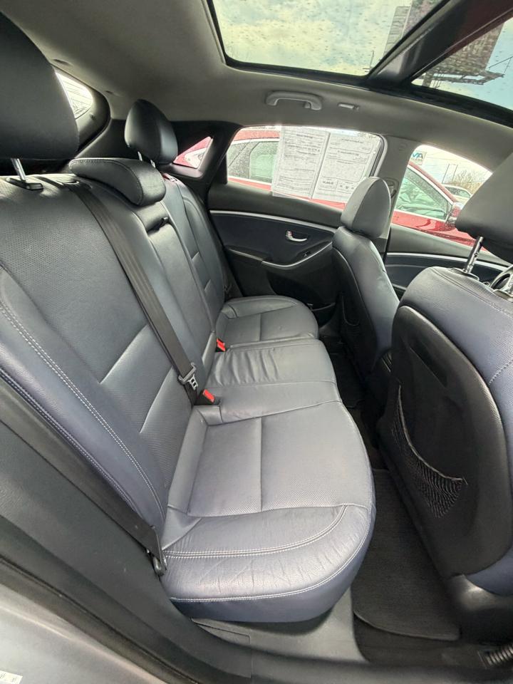 Hyundai Elantra GT A/T 2013