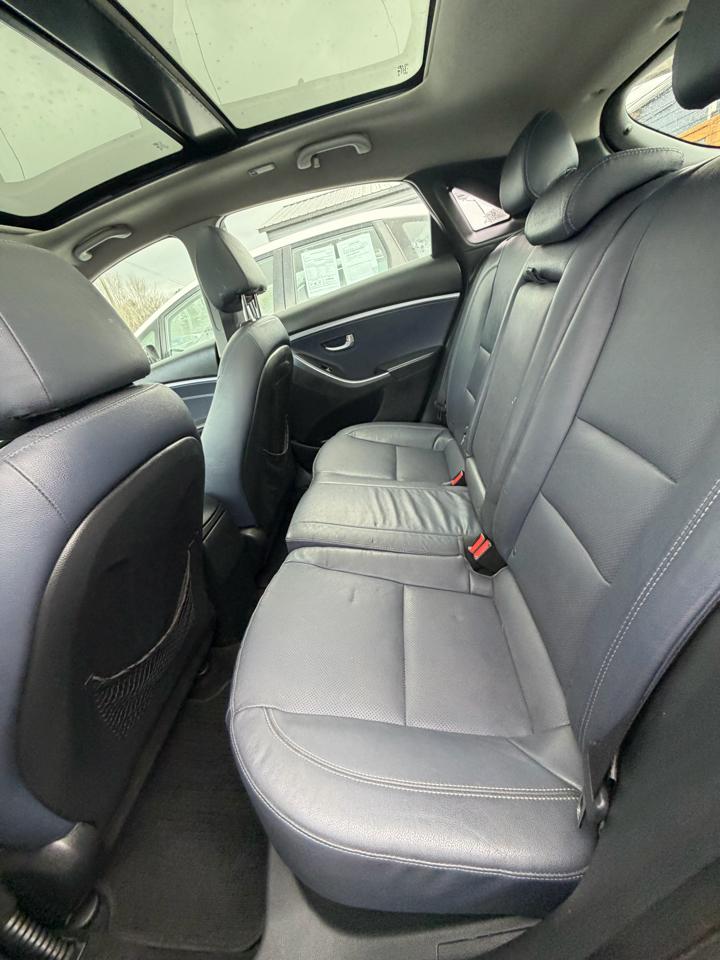 Hyundai Elantra GT A/T 2013