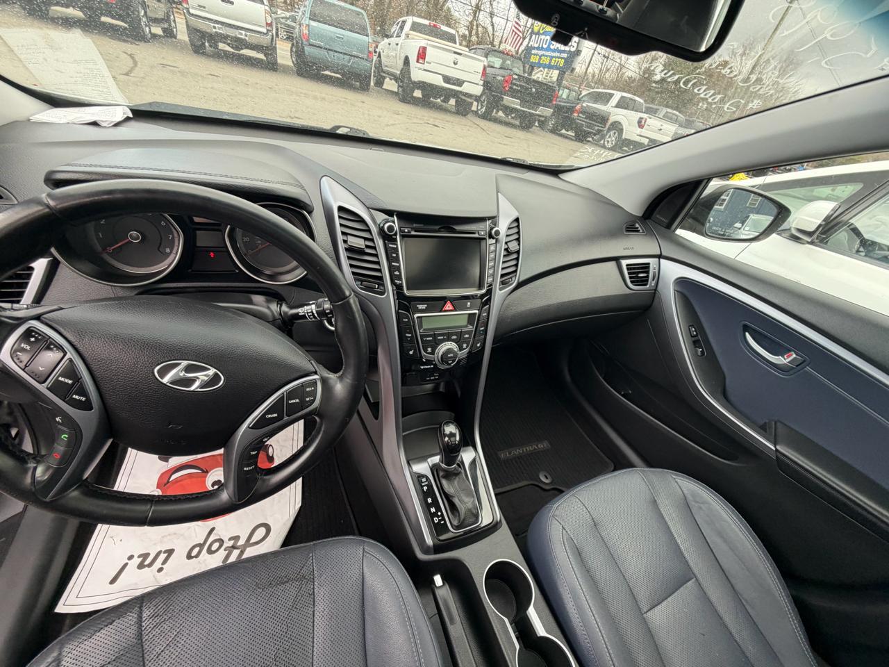 Hyundai Elantra GT A/T 2013