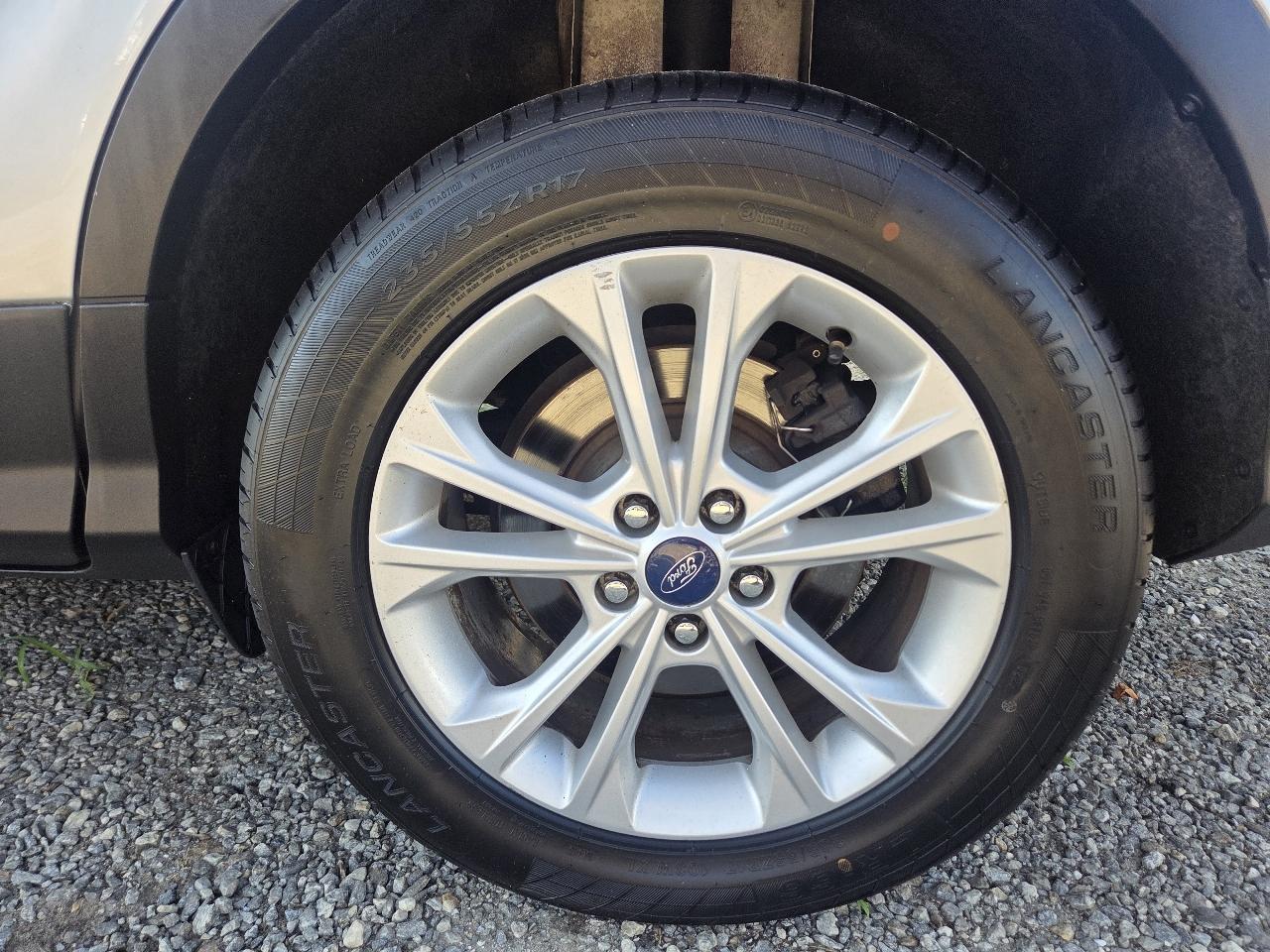 Ford Escape SE 4WD 2017
