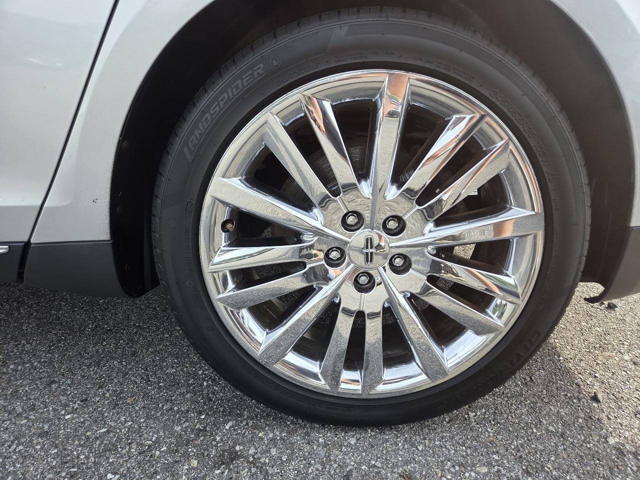 Lincoln MKS 3.7L AWD 2011