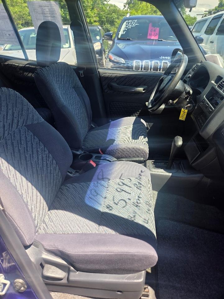 Toyota RAV4 4-Door 4WD 1998