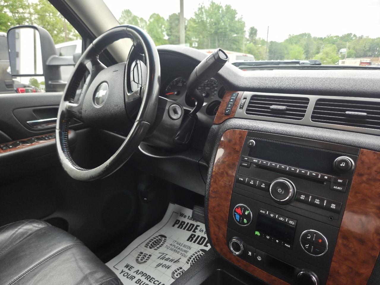 Chevrolet Silverado 1500 LTZ Crew Cab 4WD 2008