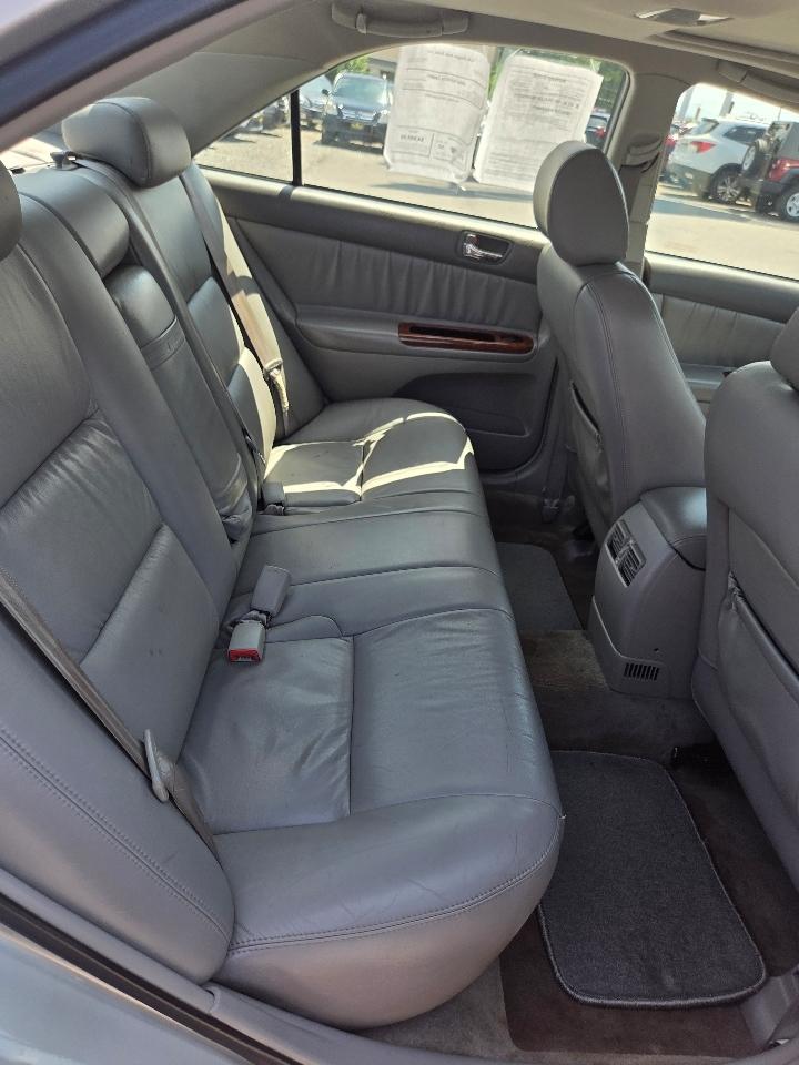 Toyota Camry Standard 2004