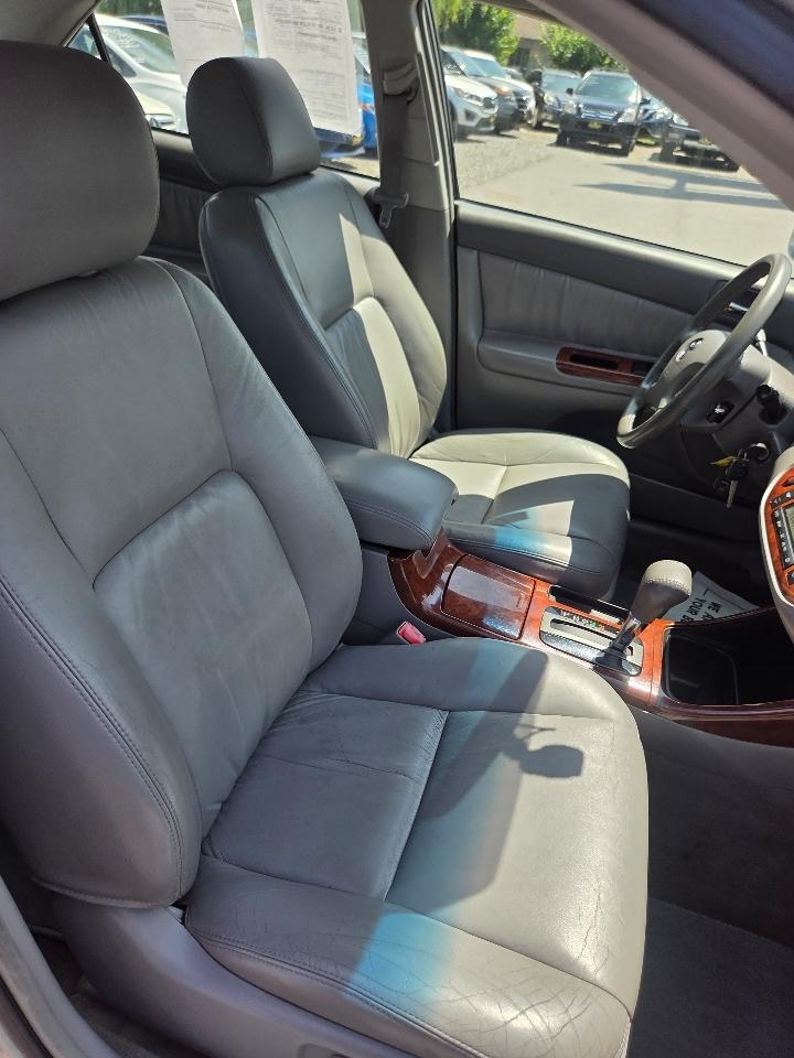 Toyota Camry Standard 2004