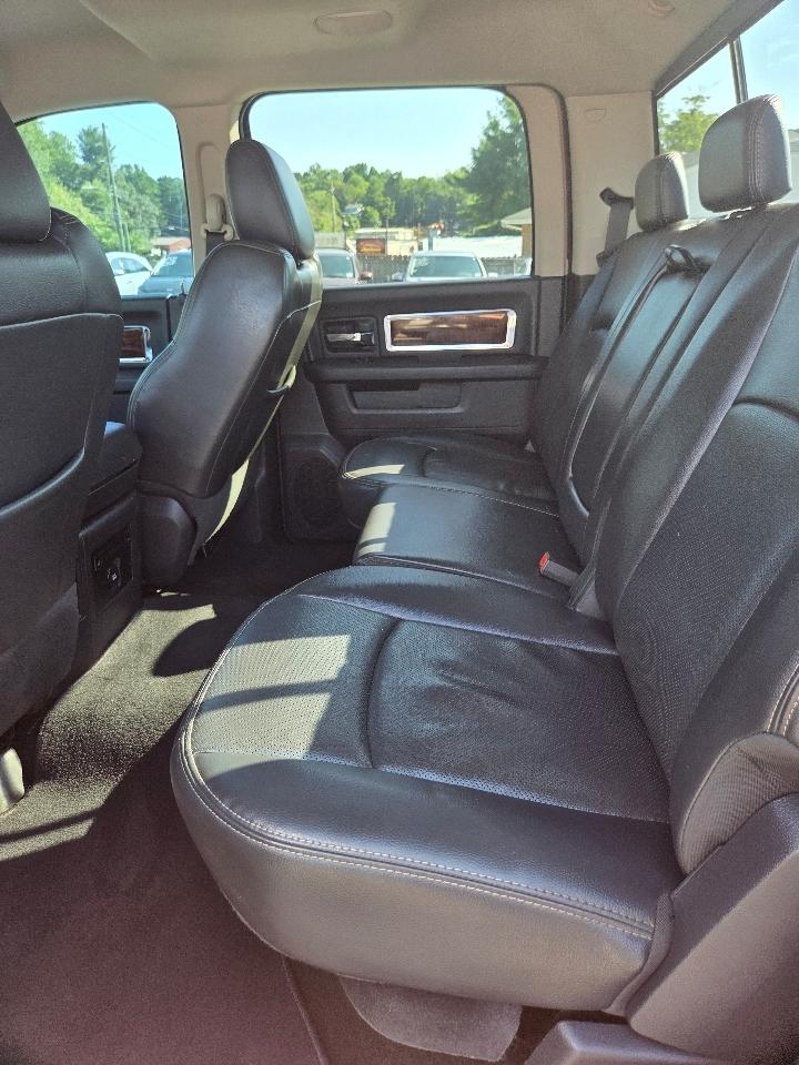 Dodge Ram 1500 SLT Crew Cab 2WD 2009