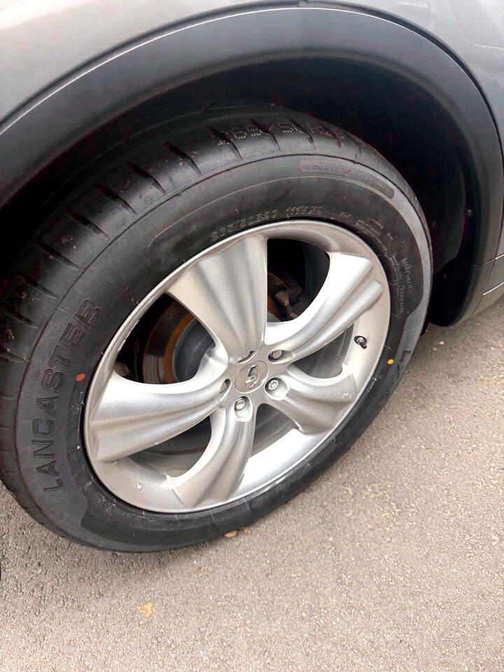 Infiniti FX FX35 AWD 2011