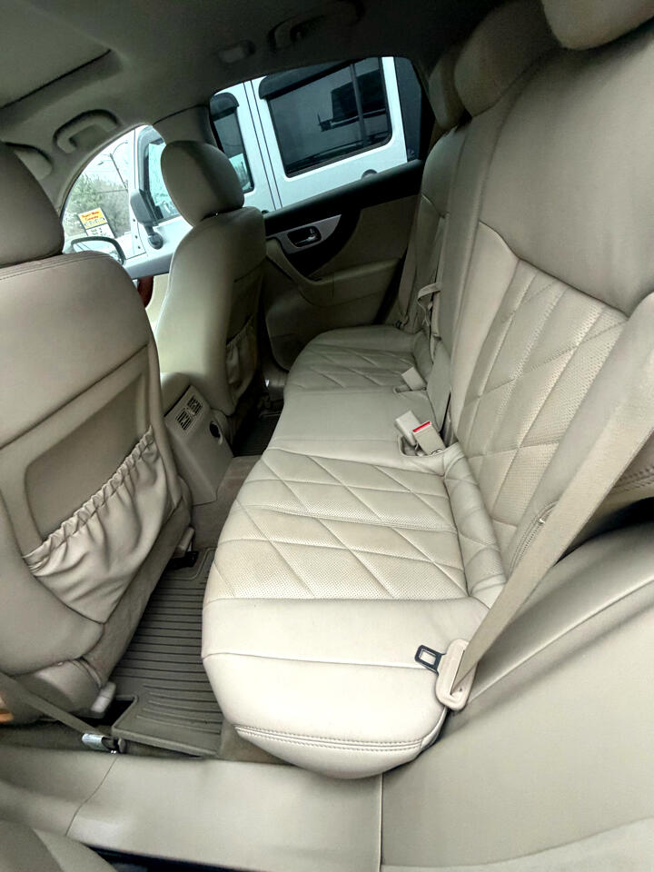 Infiniti FX FX35 AWD 2011