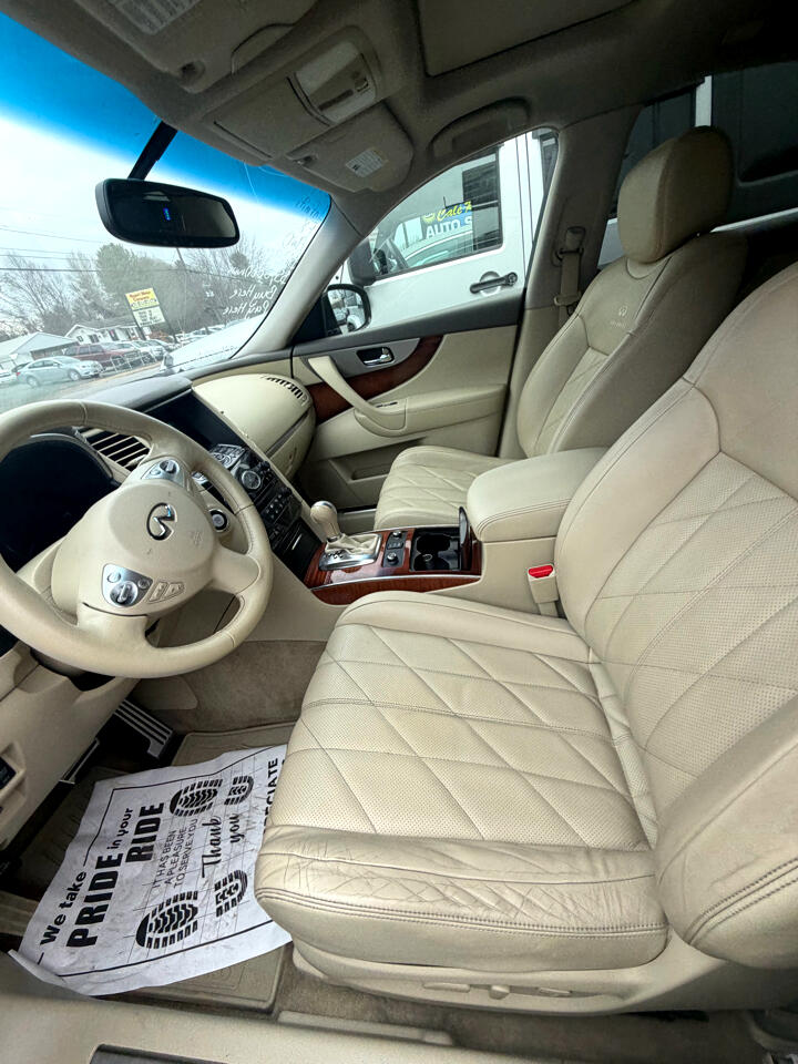Infiniti FX FX35 AWD 2011