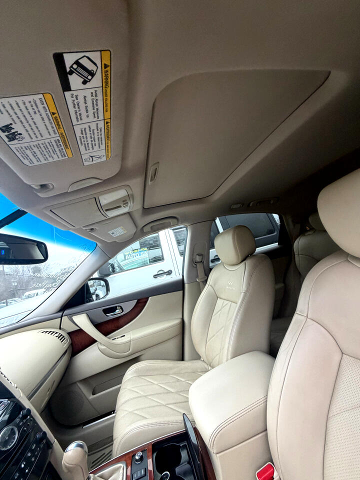 Infiniti FX FX35 AWD 2011