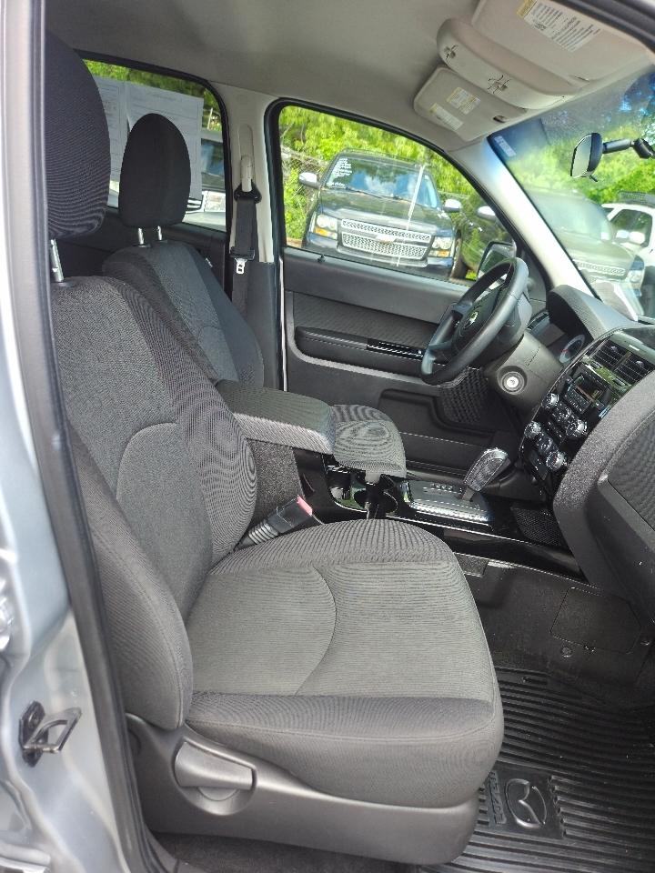 Mazda Tribute i Grand Touring 4WD 2010