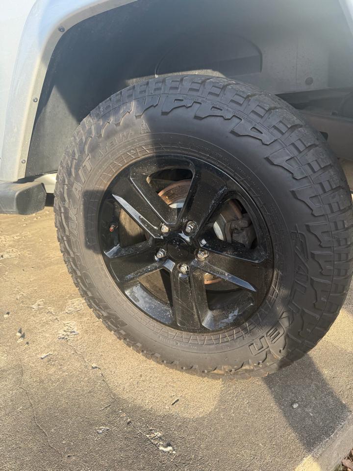 Jeep Wrangler Unlimited Sahara 4WD 2011