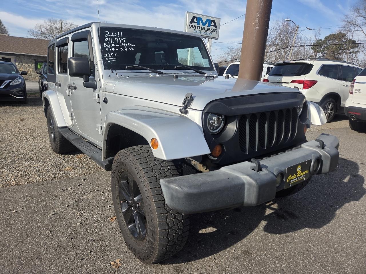 Jeep Wrangler Unlimited Sahara 4WD 2011