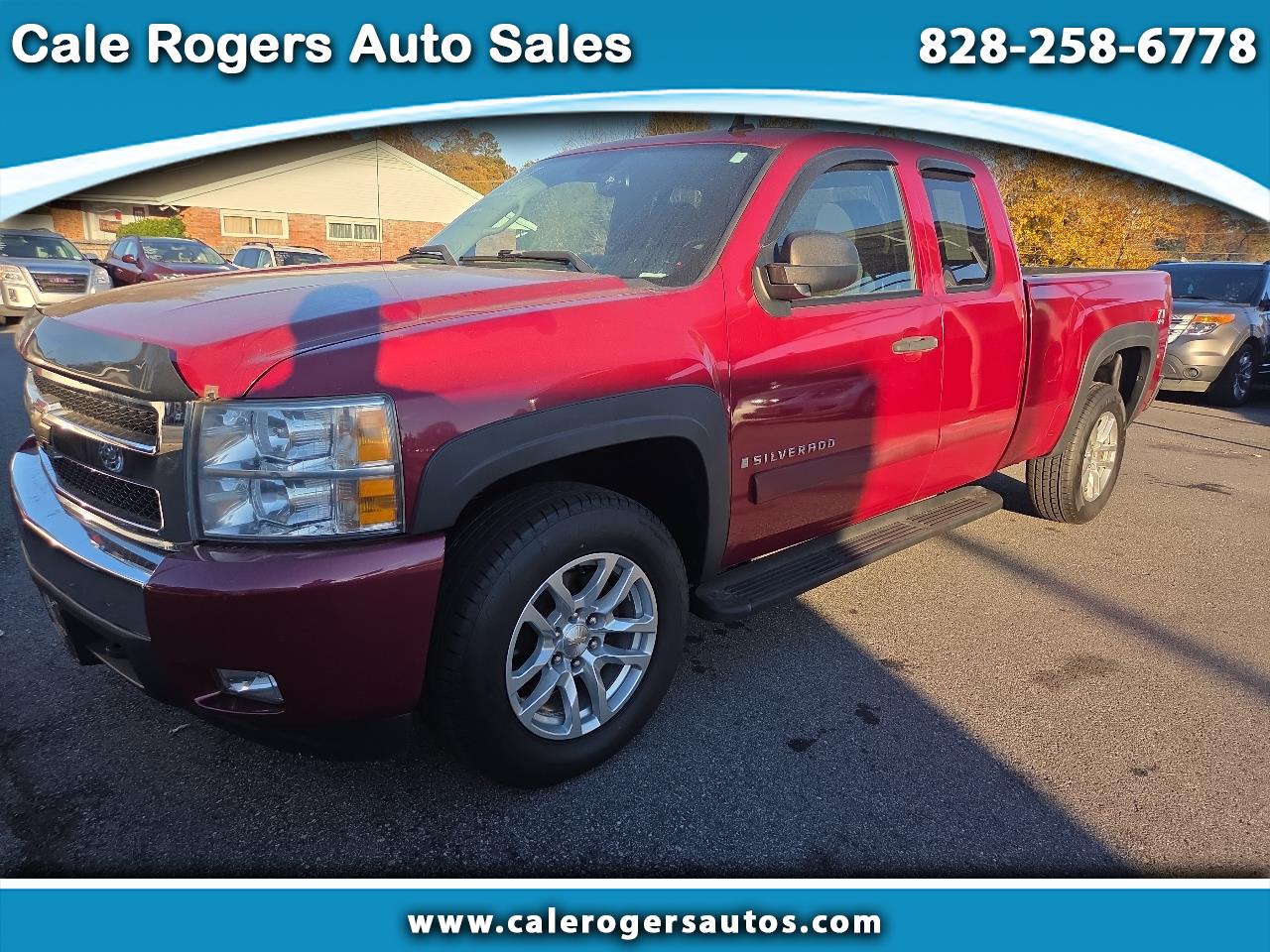 2007 Chevrolet Silverado 1500 Work Truck Ext. Cab Short Box 4WD