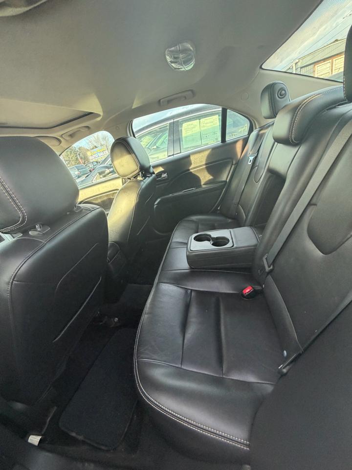 Ford Fusion SEL 2012