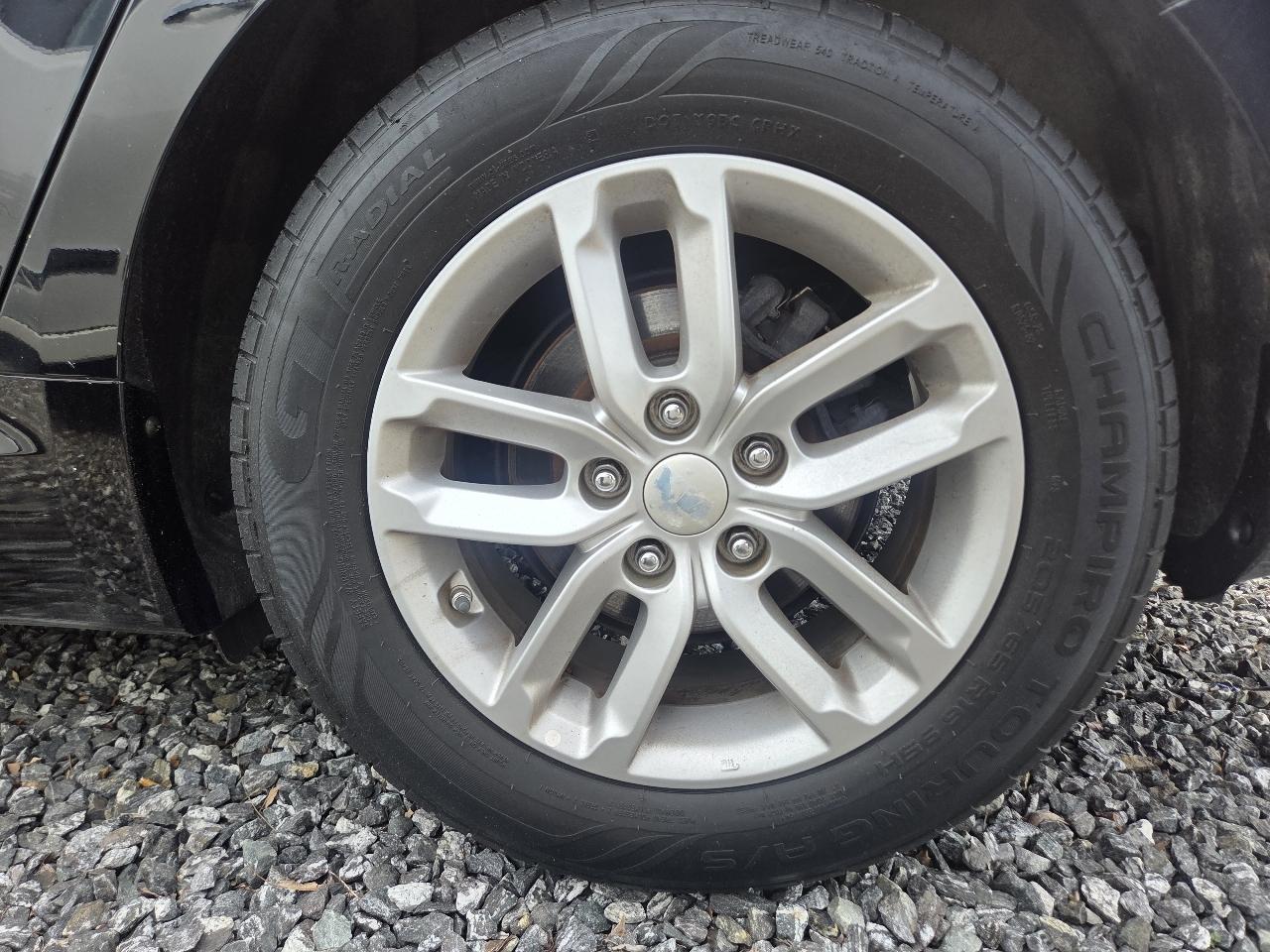 Kia Optima LX MT 2013