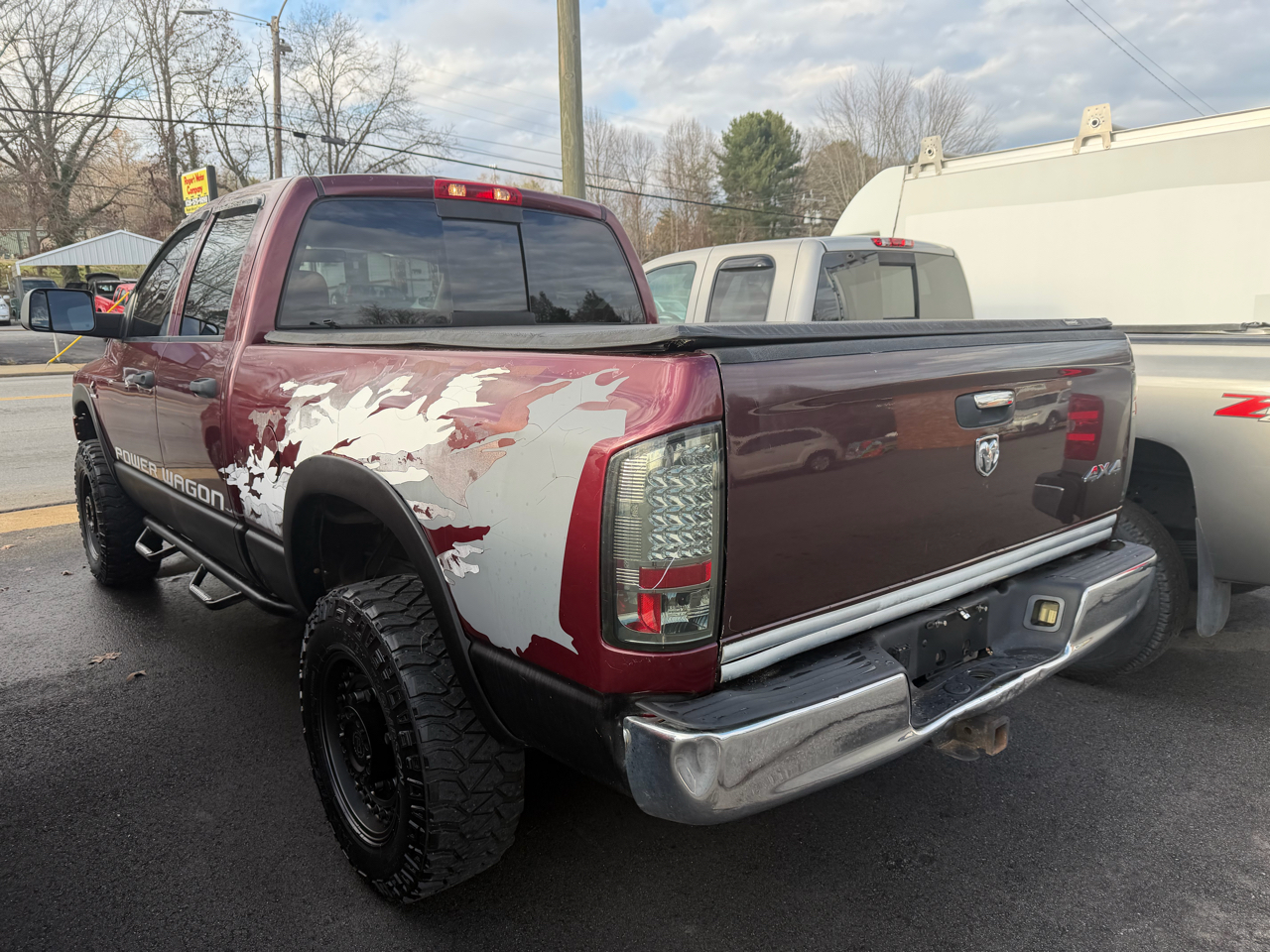 2003 Dodge Ram ST photo 2