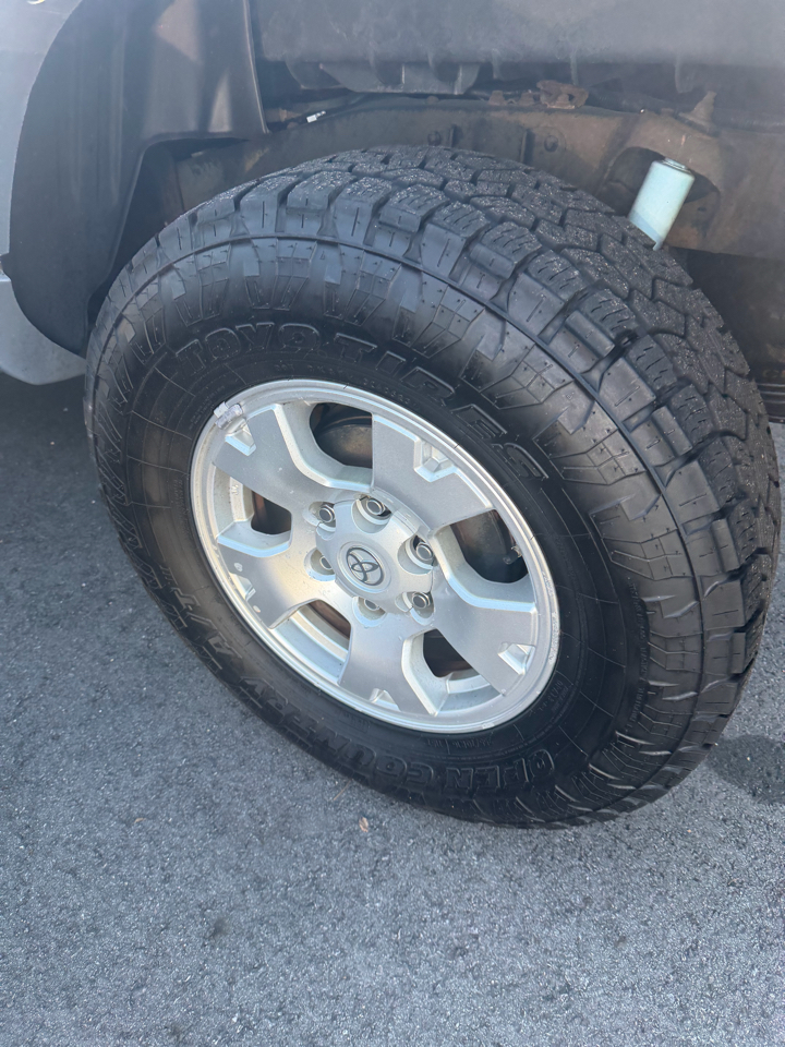 2010 Toyota Tacoma Access Cab V6 4x4 photo 4