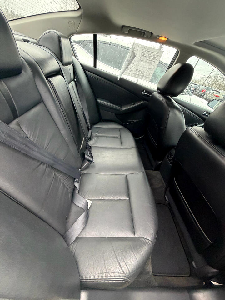 Nissan Altima 2.5 S 2010