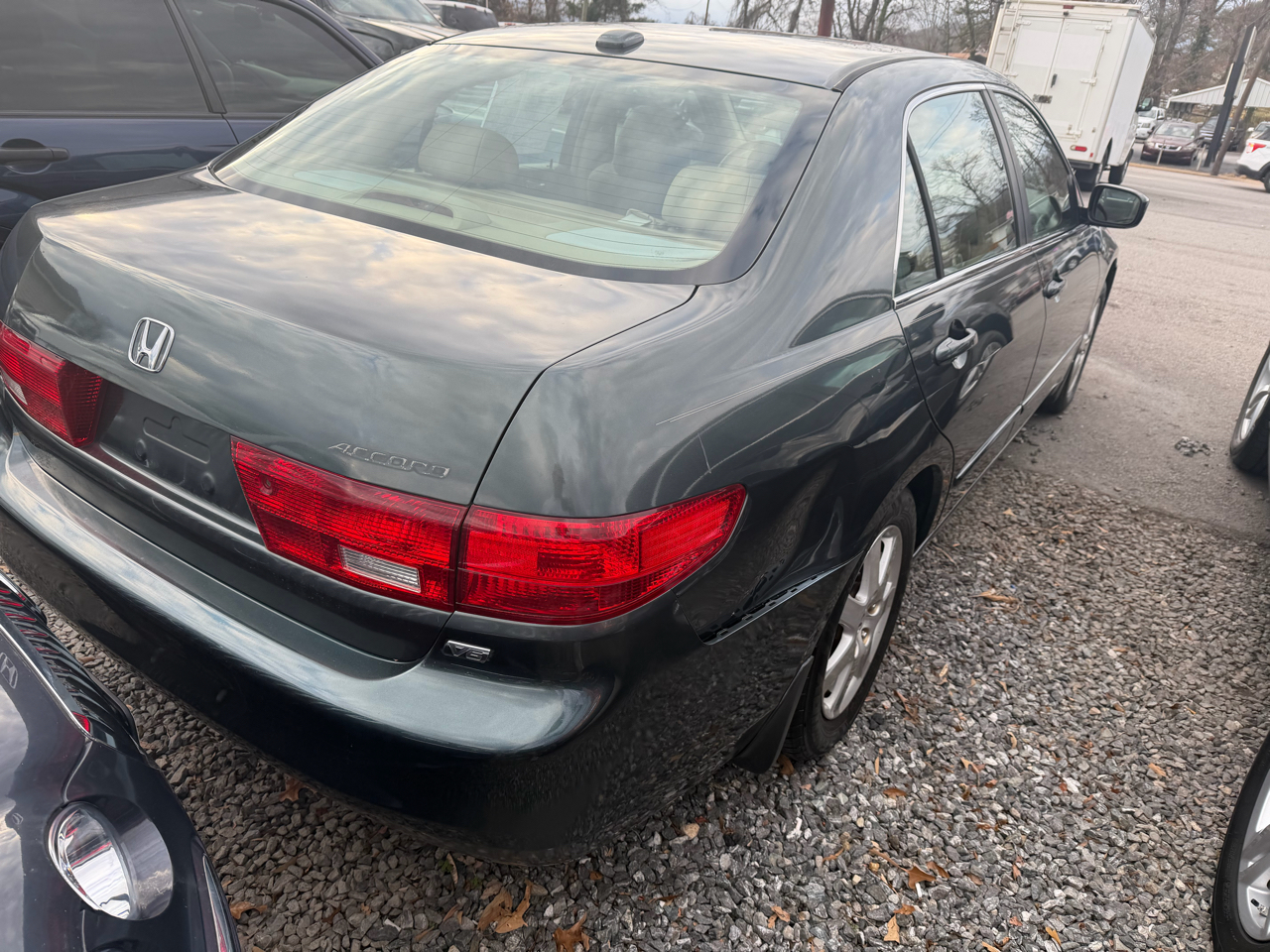 Honda Accord EX V-6 Sedan AT with Navigation System and XM Radi 2005